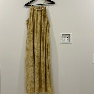 NWT women floral dress/maternity dress